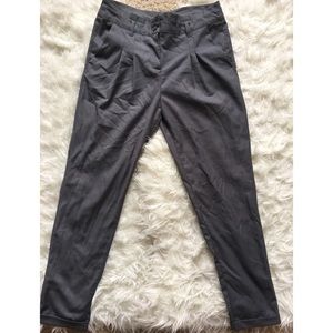 H&M Women’s Slim Ankle Pants